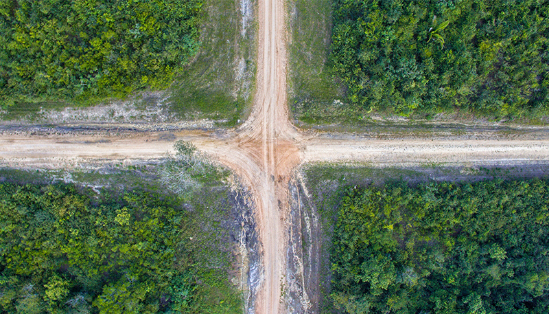 A crossroad made of dirt